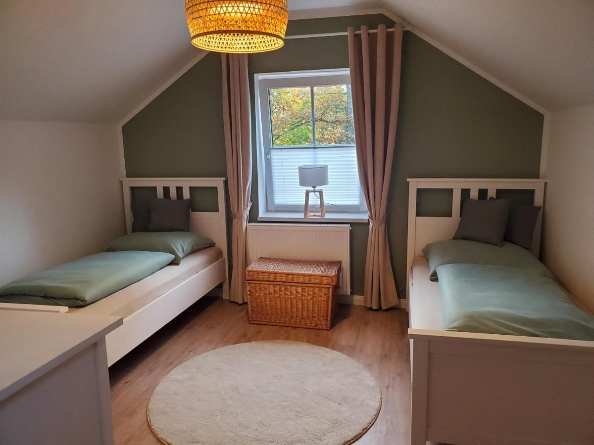Familienfreundliche Ferienwohnung Soltau Ngoại thất bức ảnh