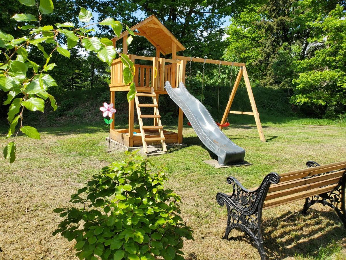 Familienfreundliche Ferienwohnung Soltau Ngoại thất bức ảnh